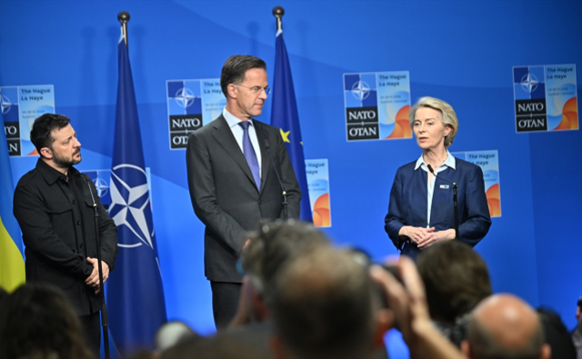 Avrupa Birliği Komisyonu Başkanı Ursula Von der Leyen Avrupa Birliği Komisyonu Başkanı Ursula Von der Leyen
