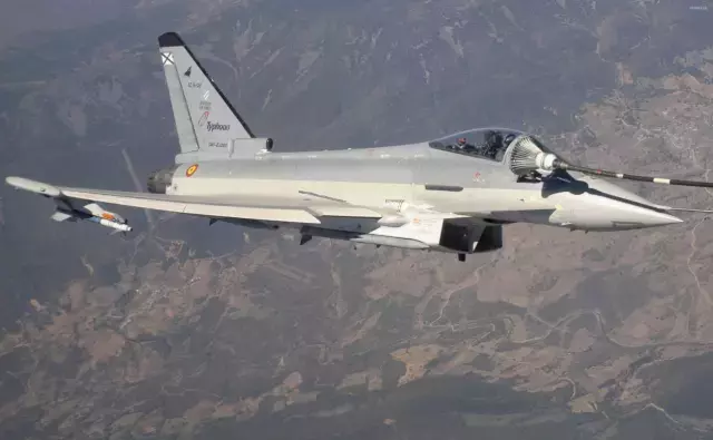 Türkiye'ye Eurofighter satışı sonrası Miçotakis'ten küstah tehdit