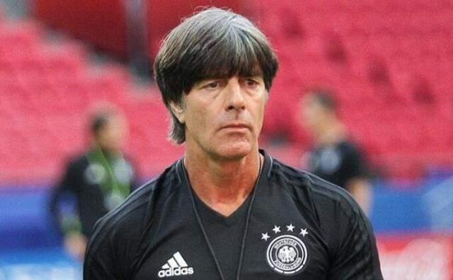 Erman Toroğlu herkesi ters köşe yaptı: Ali Koç, Alman hocayla anlaşmış