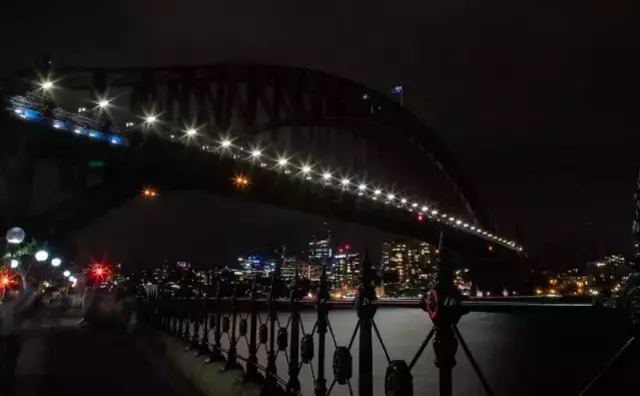 Dünyadaki Simgesel Yapılar Dünya Saati Etkinliği Kapsamında Karanlığa Gömüldü