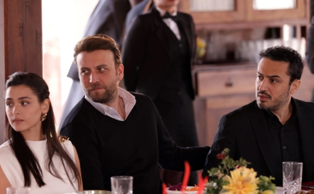 Hudutsuz Sevda 56. Bölüm fragmanı yayınlandı mı? 6 Mart Hudutsuz Sevda yeni ölüm izleme linki var mı?