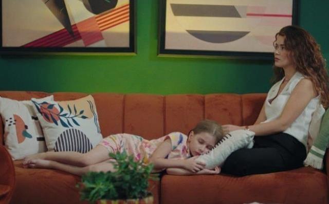 Bir Küçük Gün Işığı full HD bölüm izle! Bir Küçük Gün Işığı 2. bölüm tek parça izle! Bir Küçük Gün Işığı son bölüm neler oldu?