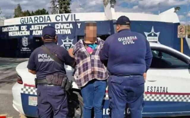 Meksika'da öldürdüğü kız kardeşinin kesik başı ile caddede yürüyen adam gözaltına alındı