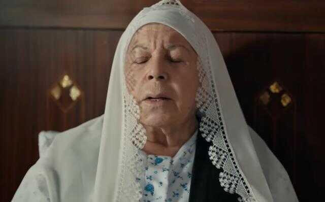 Ömer dizisi Nezahat kimdir, kim canlandırıyor? Nezahat karakteri gerçek ismi ne, hikayesi nedir? Zerrin Sümer kimdir, kaç yaşında, nereli?