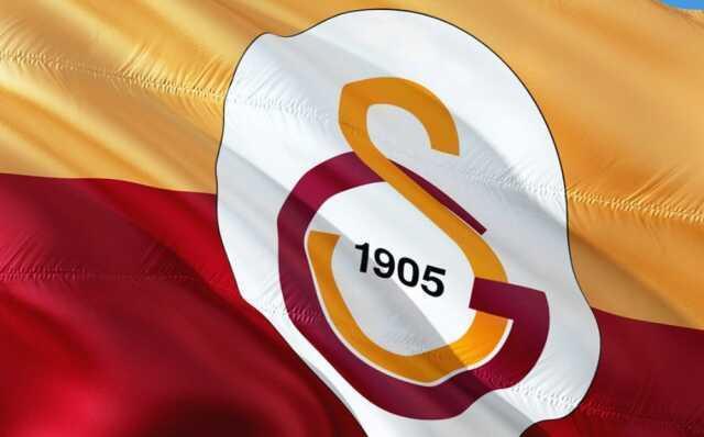 Galatasaray 'Sahibisin Kalbimin' şarkı sözleri ne? GS 'Sahibisin Kalbimin' marş sözleri!