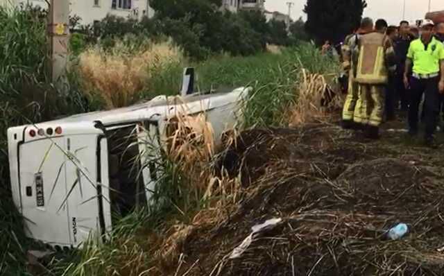 Cezaevi nakil aracı şarampole devrildi: 9'u jandarma personeli 10 yaralı