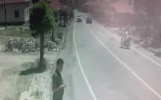 2 çocuğun öldüğü feci kazanın güvenlik kamerası görüntüleri ortaya çıktı