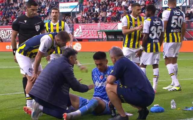Yürekler ağza geldi! Twente'nin oyuncusundan İrfan Can Eğribayat'a çok sert hareket