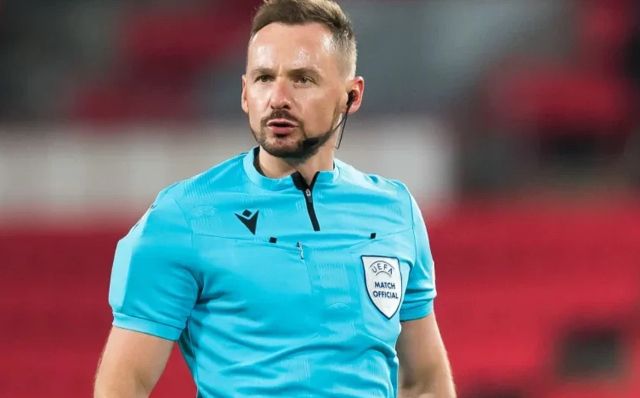 Liverpool Galatasaray maçı hakemi kim, nereli Liverpool Galatasaray maçı hakemi Szymon Marciniak kimdir?
