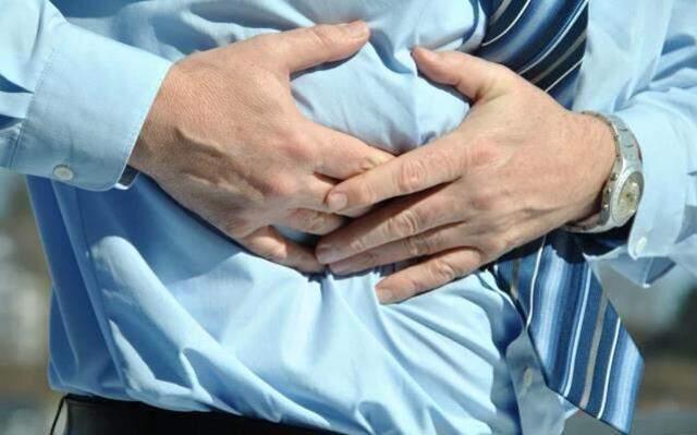 Mide yanmasına ne iyi gelir? Mide yanması neden olur? Hamilelikte mide yanması nasıl geçer?