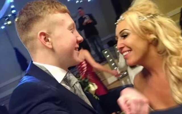 Hasta intihar girişiminde bulunurken hemşireler bir birlerinin saçı düzeltip sigara içti