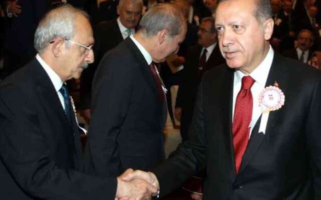 Kılıçdaroğlu 'Erdoğan'ın elini sıkmıyorum' dedi ama arşivler aynı fikirde değil