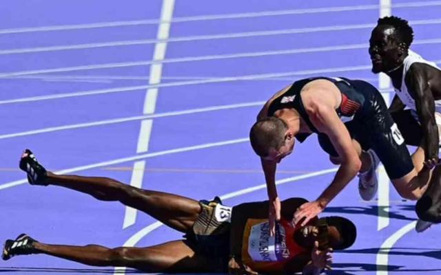 Olimpiyat 5000 metre koşusunda kaos: İngiliz ve Fransız atletler arasında şiddetli tartışma çıktı