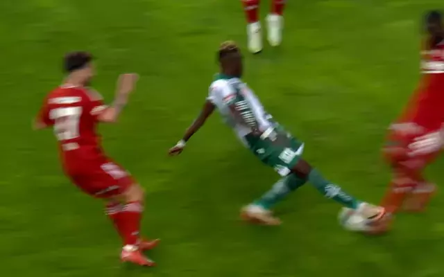 Gördüğü kart gündem olmuştu! İşte bahis oynayan tek yabancı futbolcunun cezası