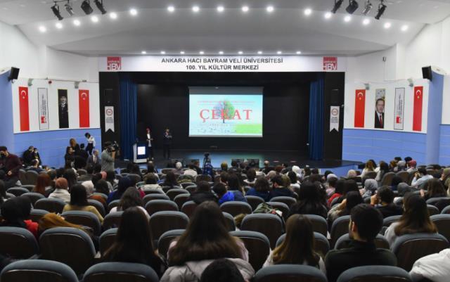 Ankara Kent Konseyi Başkanı Halil İbrahim Yılmaz, 'İklim Değişikliği Programı'nda gençlerle buluştu