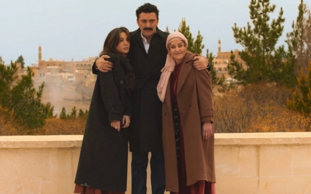 Ailenin Şerefi filmi oyuncuları kim, konusu ne, sonu nasıl bitiyor? Ailenin Şerefi filmi ne zaman, nerede çekildi?