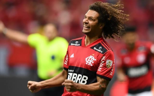 Willian Arao, Fenerbahçe'ye geliyor! Takım arkadaşlarına veda etti