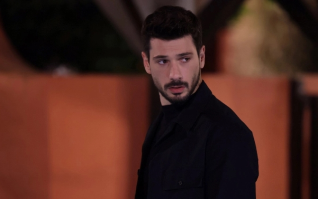 Hudutsuz Sevda CANLI izle! Hudutsuz Sevda 62. Bölüm FOX TV CANLI izle!