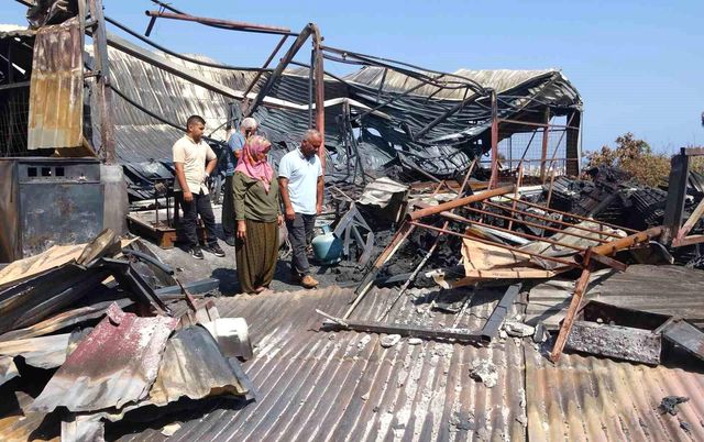 En mutlu günlerinde 25 yıllık emekleri küle döndü! Kundakçının kimliği şoke etti