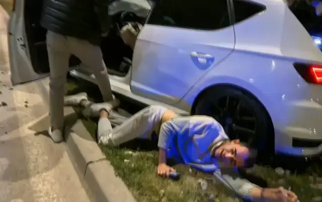 İkinci kazaya karışan otomobil