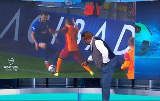Erman Toroğlu, kimsenin dikkat etmediği pozisyonu yakaladı! Muslera'yı atmayan Ali Palabıyık'a ateş püskürdü