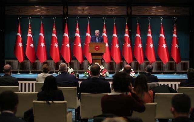 Son Dakika! Cumhurbaşkanı Erdoğan'dan büyükelçilerin geri adımıyla ilgili ilk açıklama: Yanlışlarından döndüler