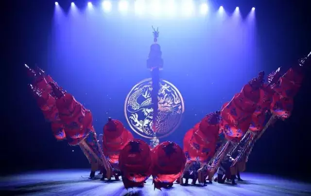 Çin'in Puyang Kentinden Nefes Kesici Akrobasi Gösterileri