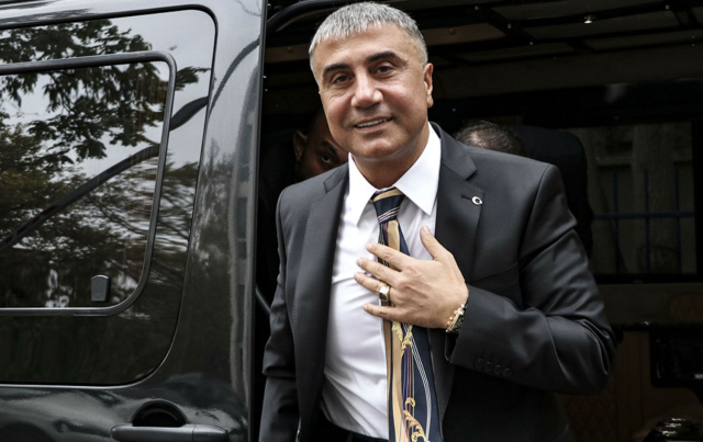 'Sedat Peker, Marmaray'da darbedilen babaya araç alması için 2,5 milyon TL gönderdi' iddiası