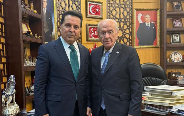 Ahmet Özer, MHP lideri Devlet Bahçeli ile diyaloğunu anlattı Bana dedi ki...