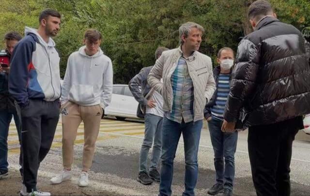Lüks araçla kahvaltıya giden Bolusporlu futbolcular ormana uçtu!