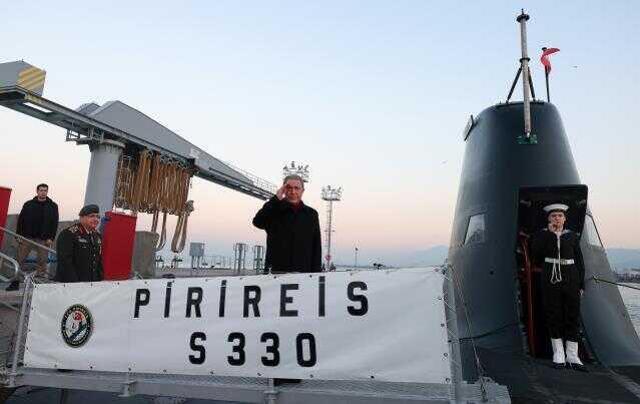 Bakan Akar'dan Yunanistan'a 12 mil tepkisi: Güvendiğiniz dağlara karlar yağmadan aklınızı başınıza alın