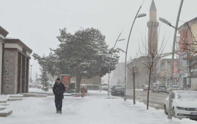 Türkiye'de en soğuk gece eksi 20,2 derece ile Bolu'da yaşandı