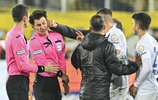Ankaragücü - Ç.Rizespor maç özeti! (VİDEO) Ankaragücü - Ç.Rizespor maçı özeti izle! Golleri kim attı, maç kaç kaç bitti?