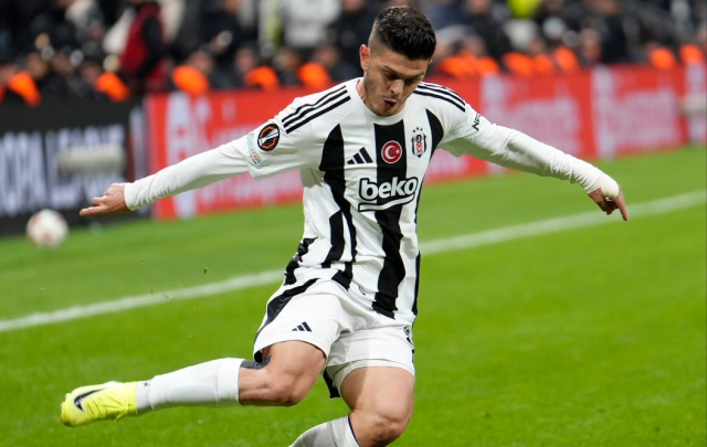 CANLI MAÇ İZLE! Beşiktaş-Başakşehir maçı canlı yayın bilgileri ve BJK-Başakşehir maçı nasıl izlenir?