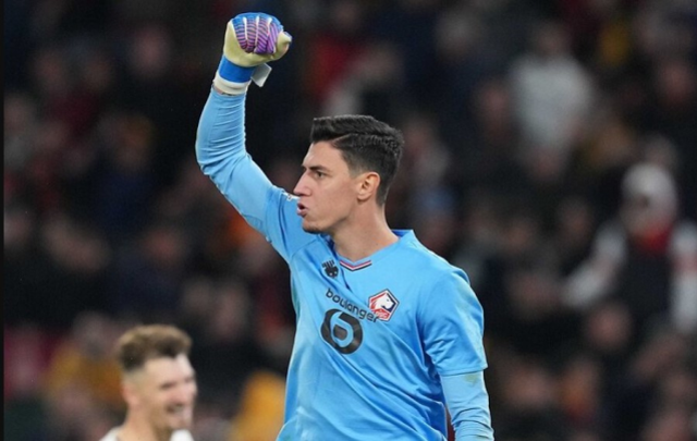 Galatasaray'la da anılıyordu! Eski Fenerbahçeli Berke Özer hangi takımı tuttuğunu açıkladı