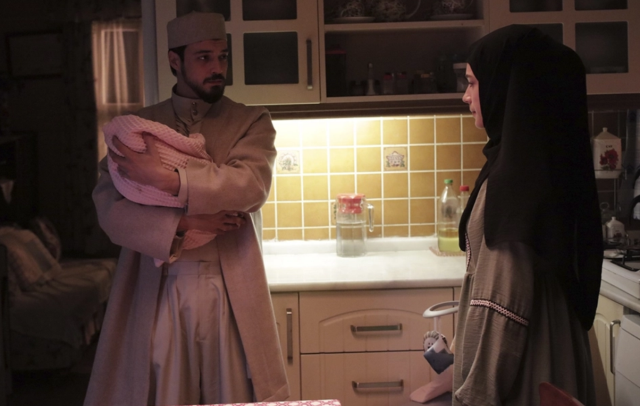 Kızıl Goncalar 26. bölüm tek parça, full izle! Kızıl Goncalar son bölüm izleme linki
