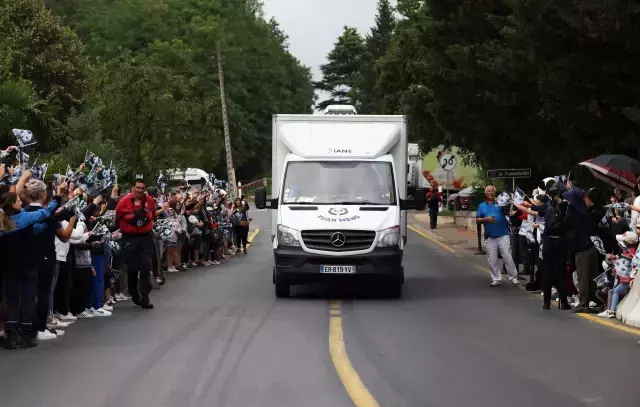 Fransa, Dev Panda Yuan Meng'i Çin'e Uğurladı