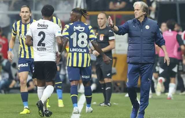 Takımı etrafına toplayan Jorge Jesus, Başakşehir maçı öncesi futbolcularına tek şart koştu