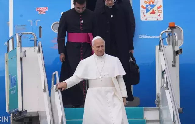 Papa 14. Leo, Ankara'da! İşte ilk görüntüler ve karşılayan isim