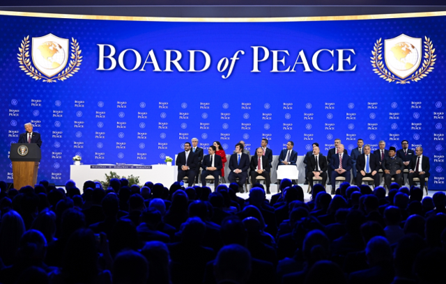 Barış Kurulu için imzalar atıldı! Trump: Gazze'de savaşı durduruyoruz