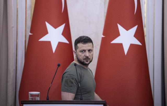 Zelenski, barış müzakerelerinin başlaması için tek bir şart koştu: Rusya, Ukrayna topraklarından çekilmeden mümkün değil