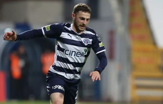 Mustafa Eskihellaç kimdir? Trabzonspor'un yeni transferi Mustafa Eskihellaç kaç yaşında, nereli?