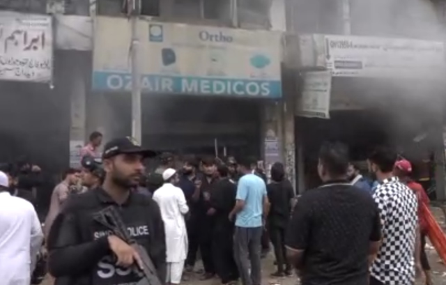 Pakistan'da havai fişek deposunda patlama: 2 ölü, 34 yaralı