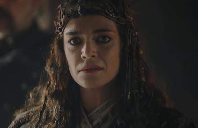 Destan 'Çolpan Hatun' kimdir? İpek Karapınar kimdir, kaç yaşında, nereli, rol aldığı diziler nelerdir? Çolpan Hatun karakterini kim canlandırıyor?