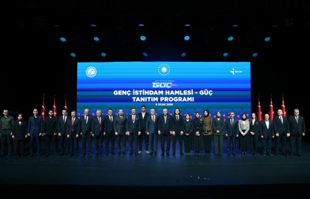 Cumhurbaşkanı Erdoğan: 800 bin gencimize staj desteği sunacağız, günlük 1375 lira harçlık vereceğiz