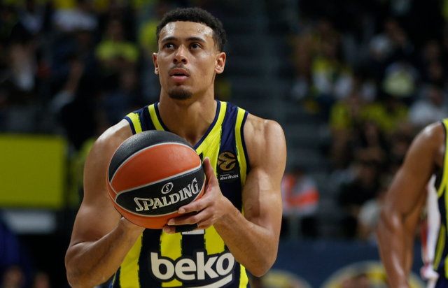 Fenerbahçe Beko, Wade Baldwin ile yeni sözleşme imzalıyor