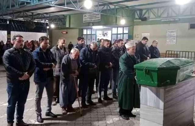 Hamile eşini satırla öldürüp torunu alarak kaçmıştı! Zanlının emniyetteki ifadesi ortaya çıktı