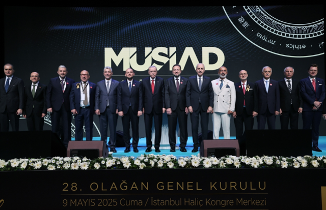 Cumhurbaşkanı Erdoğan'dan muhalefete sert sözler: Kantarın topuzu kaçtı, düzelme umudu da kalmadı