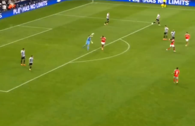Herkesin ağzı açık kaldı! Mourinho'yu bitiren asist