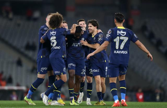 Olimpiyat'ta Batshuayi'nin gecesi! Fenerbahçe, İstanbulspor'u farka boğdu